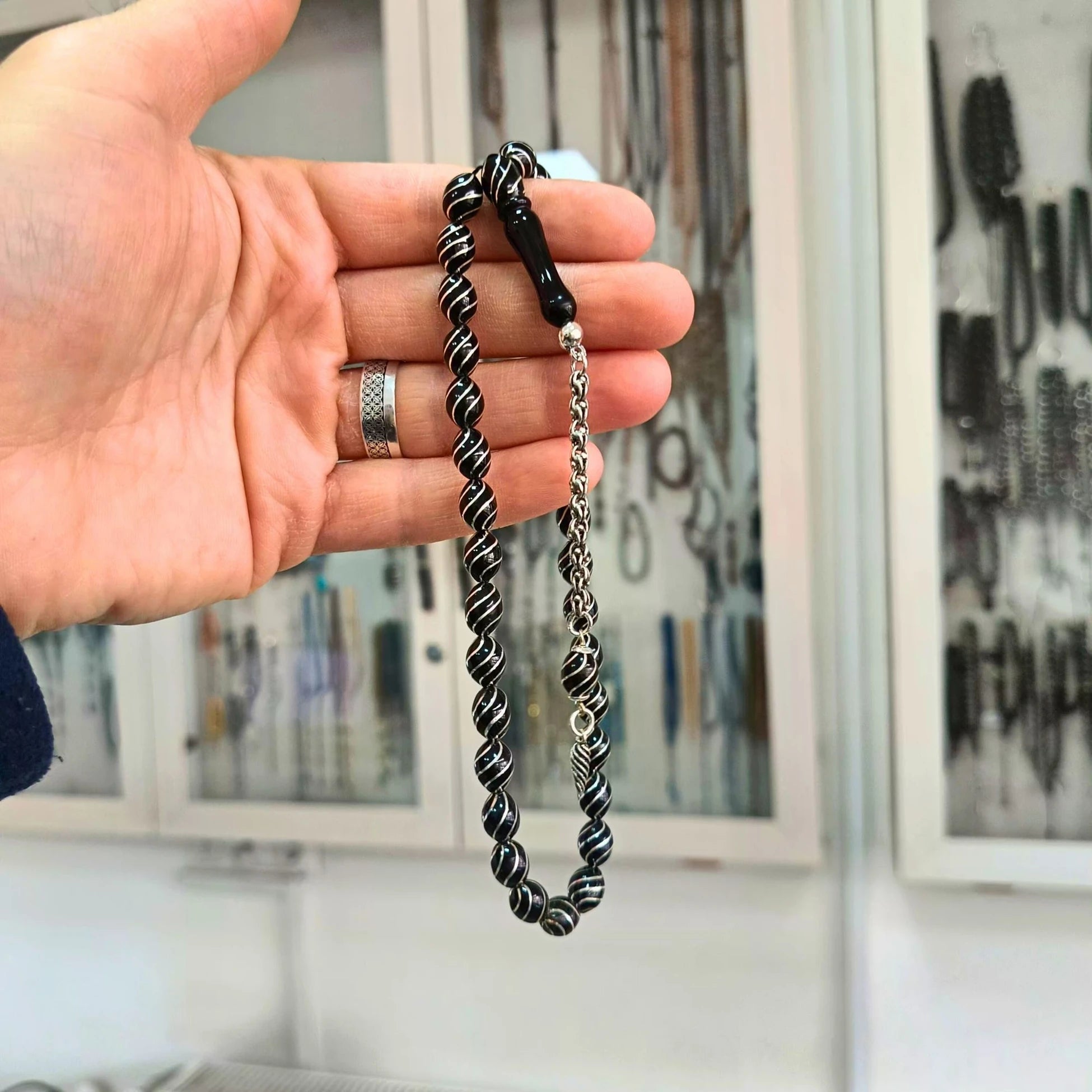 Oval-Cut Collector's Erzurum Oltu Stone Tasbih with Silver Cesmi Bulbul Inlay, 7x9.5mm
