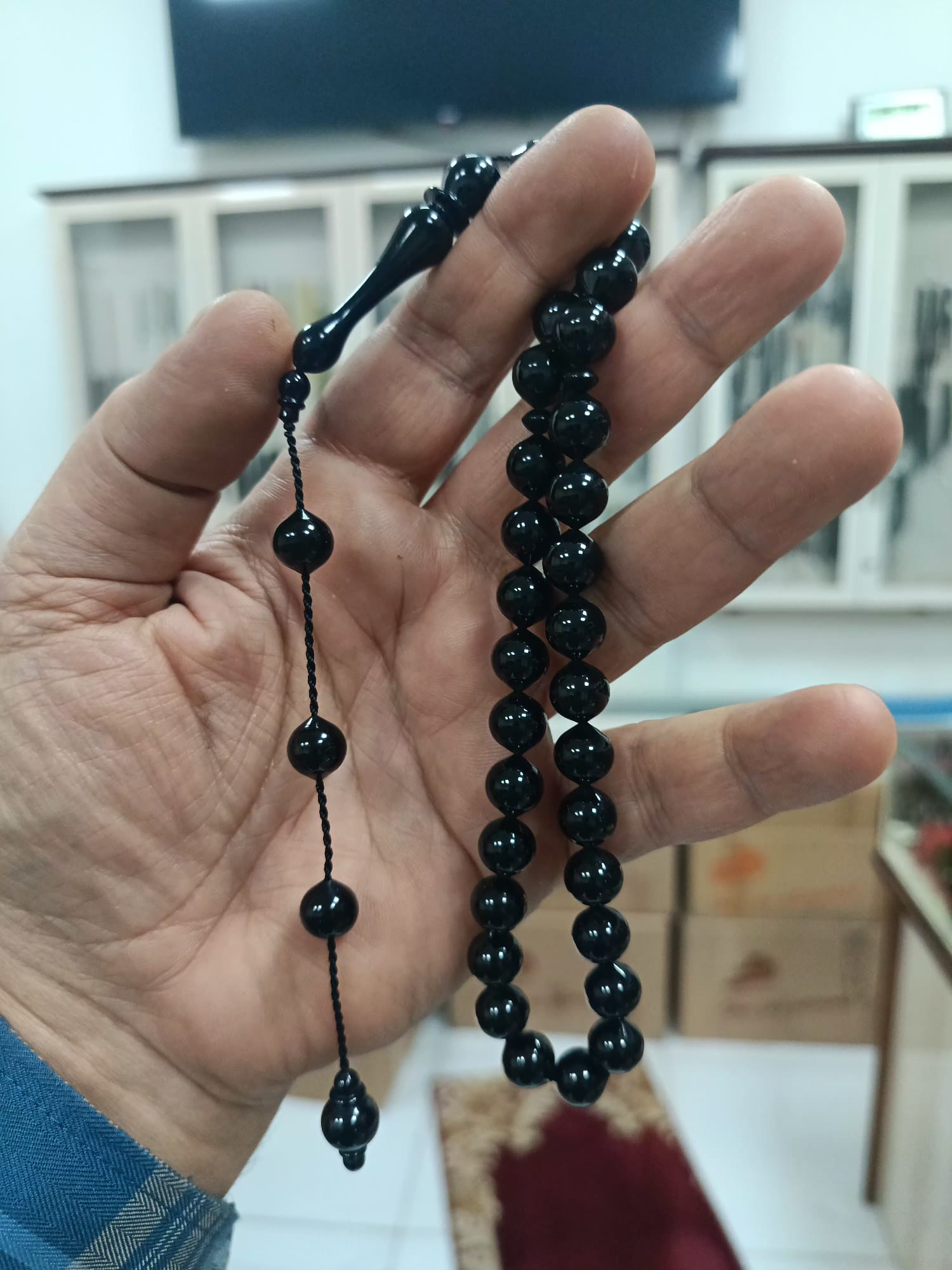 Turnip-Cut Certified Erzurum Oltu Stone Tasbih, 10mm, Master Craftsmanship